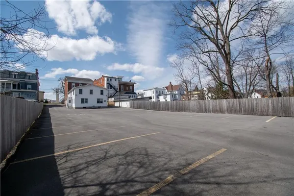 $350,000 | 91 Genesee Street, Geneva City, NY 14456