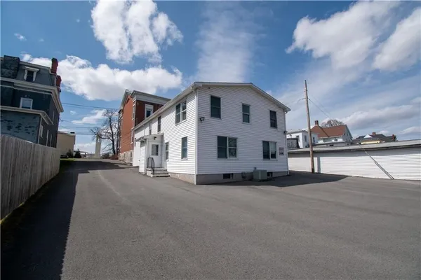 $350,000 | 91 Genesee Street, Geneva City, NY 14456