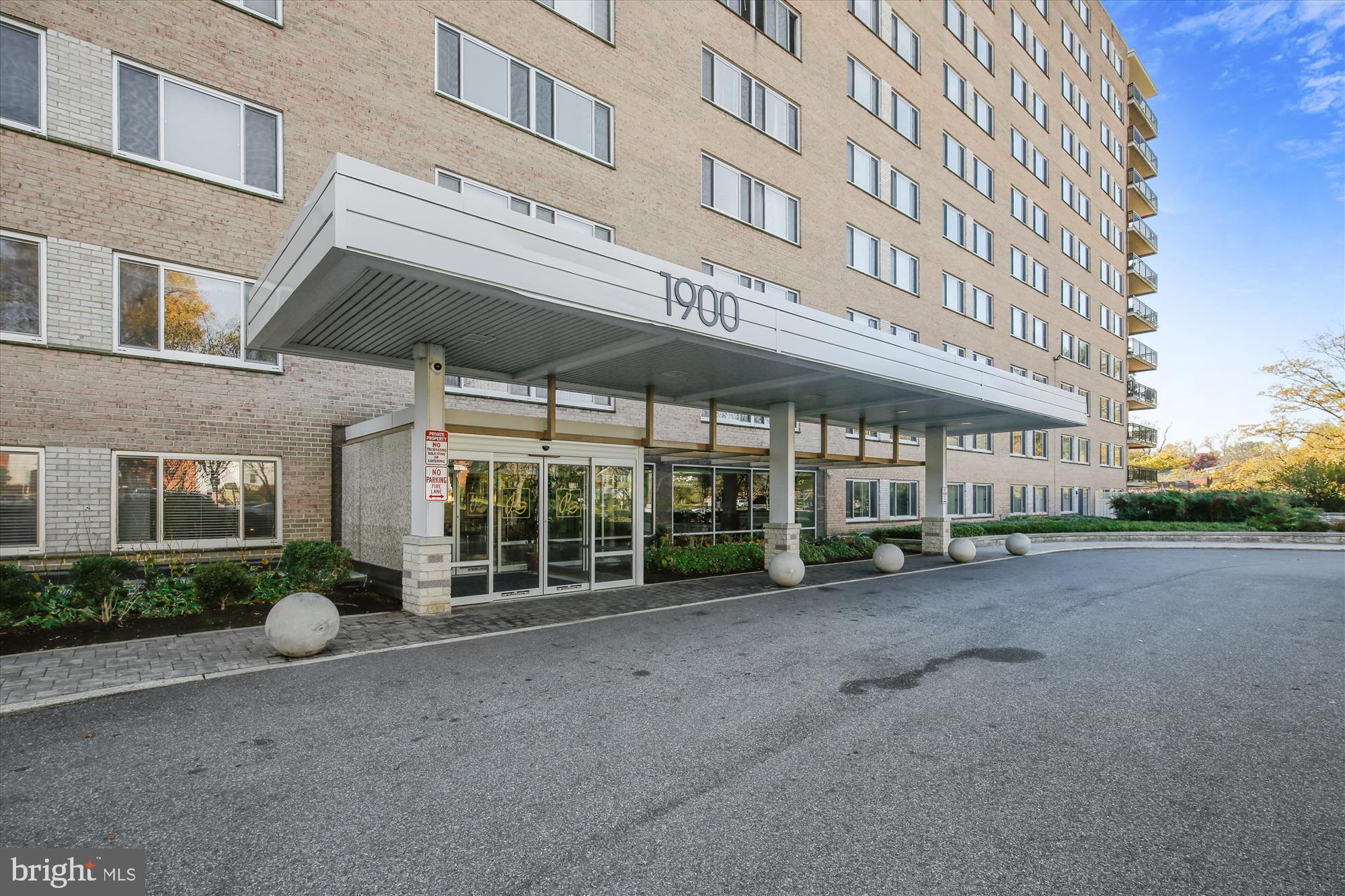 1900 Lyttonsville Road, Unit 1315 Silver Spring, MD 20910 - Photo 39 of 43 Main Entrance