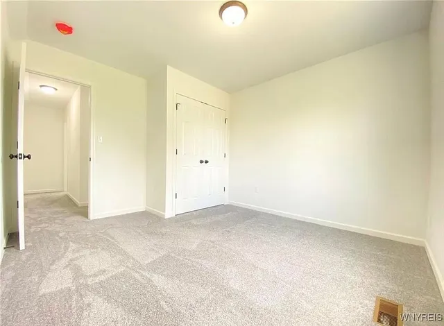 $449,900 | 1214 Mayfield Drive, Alden, NY 14004