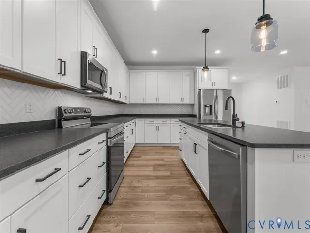 $679,900 | 3167 Pineview Drive, Powhatan, VA 23139