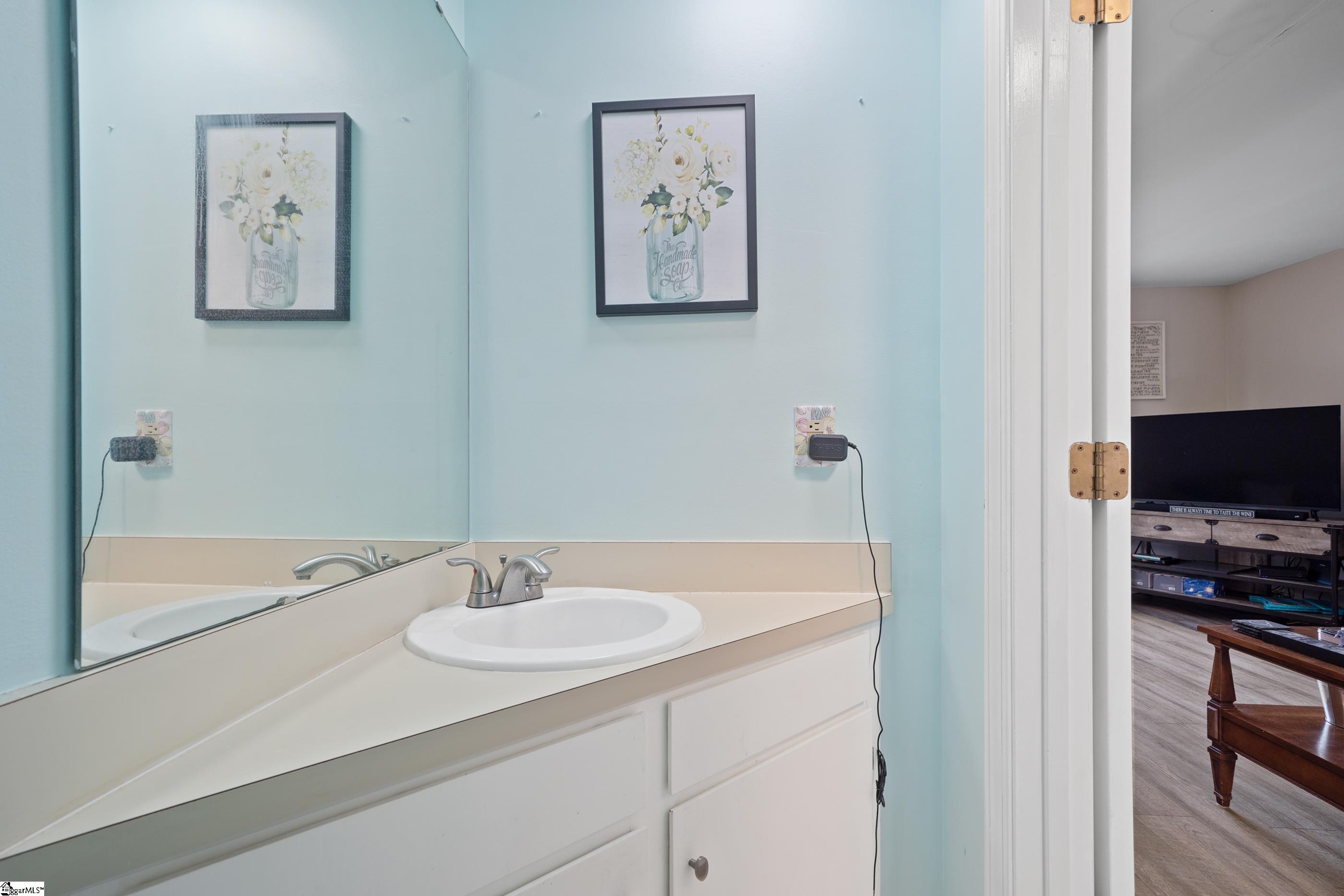 309 Miller Road, Unit 314 Mauldin, SC 29662 - Photo 2 of 28