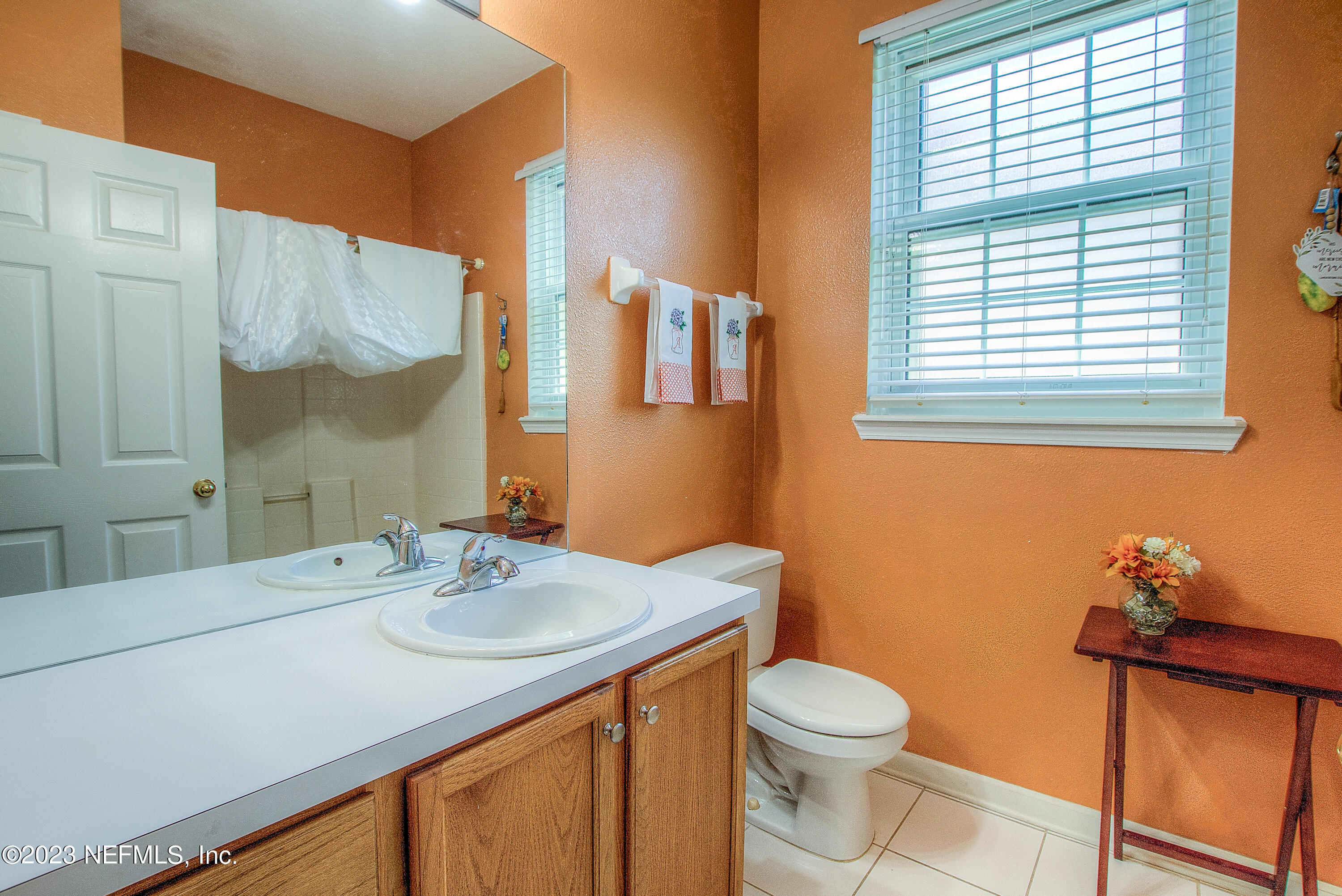 10550 Baymeadows Road, Unit 708 Jacksonville, FL 32256 - Photo 12 of 20 Bathroom Two
