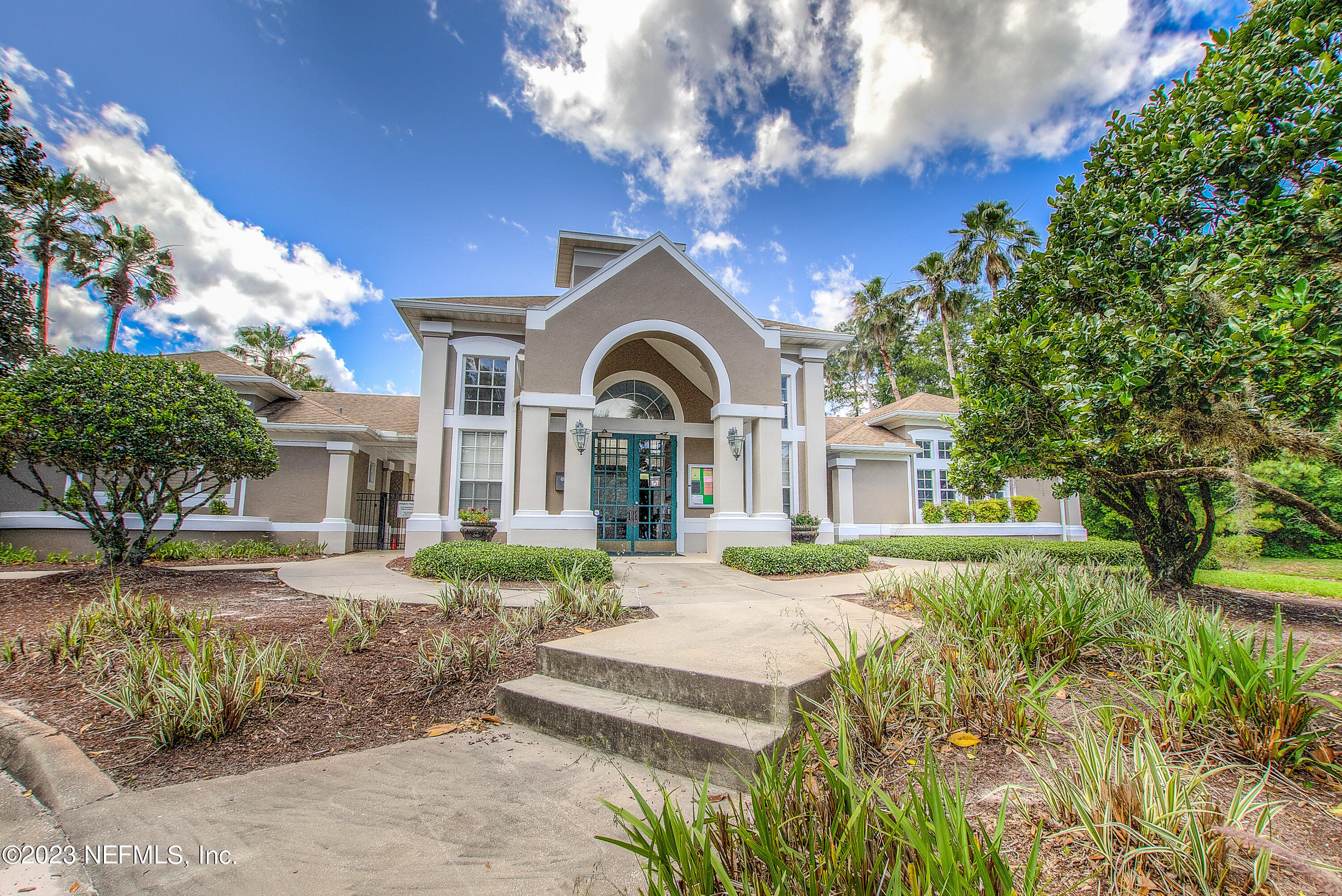 10550 Baymeadows Road, Unit 708 Jacksonville, FL 32256 - Photo 16 of 20 Amenity Entrance