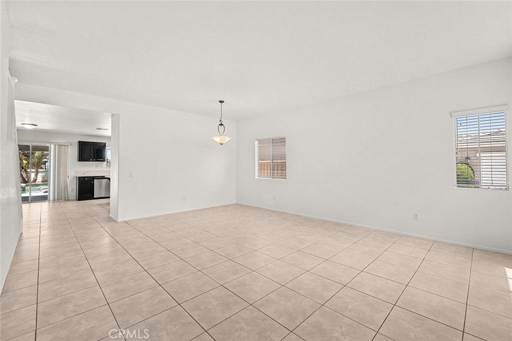 44713 Longfellow Avenue Temecula, CA 92592 - Photo 5 of 52