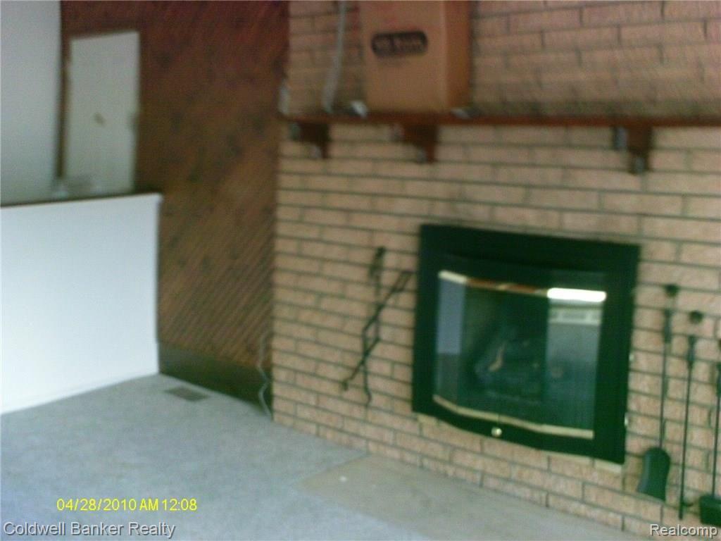 32439 Hayes Road Warren, MI 48088 - Photo 11 of 25 Gallery Image 11