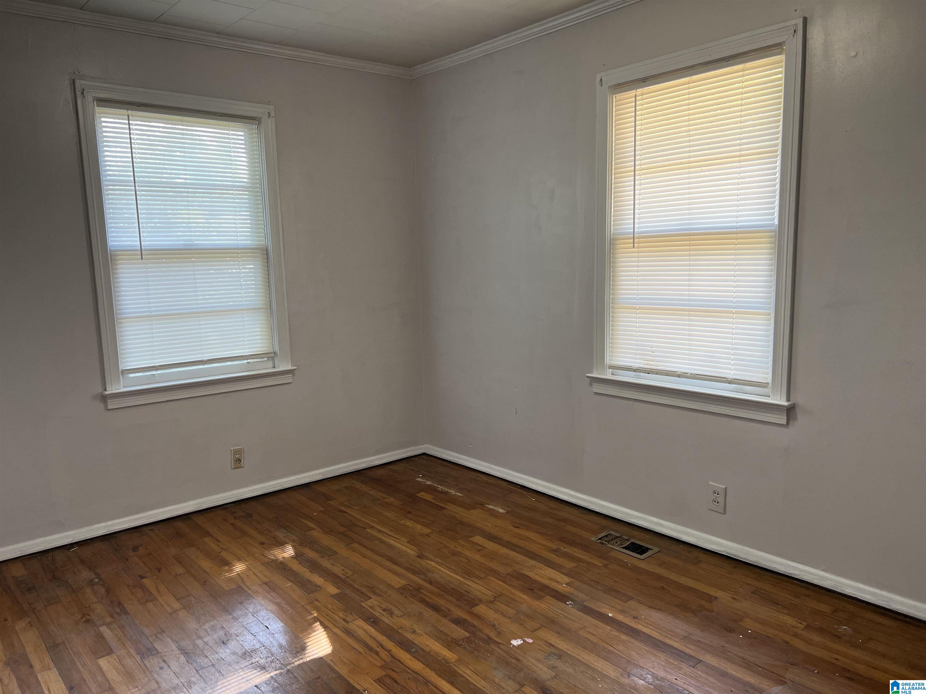211 Sunset Drive Talladega, AL 35160 - Photo 14 of 21