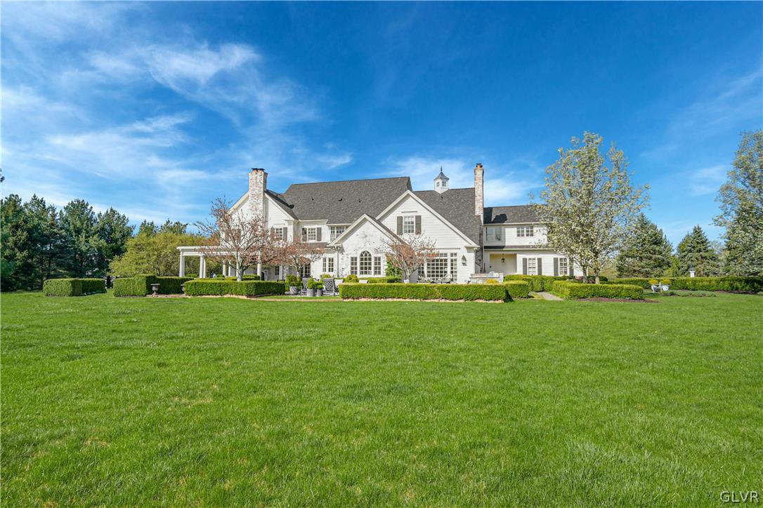 1749 Hawthorne Road Bethlehem, PA 18015 - Photo 18 of 24 Gallery Image 18