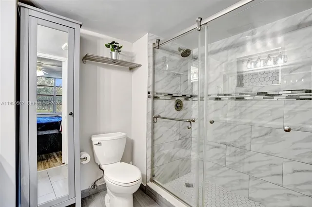 $3,000 | 9451 Live Oak Place, Unit 102, Davie, FL 33324