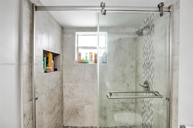 $3,000 | 9451 Live Oak Place, Unit 102, Davie, FL 33324