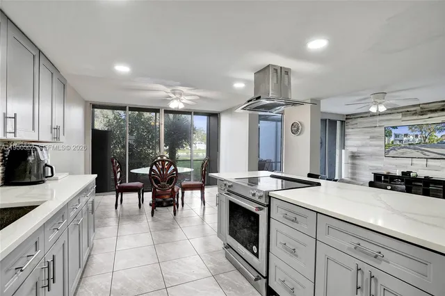 $3,000 | 9451 Live Oak Place, Unit 102, Davie, FL 33324