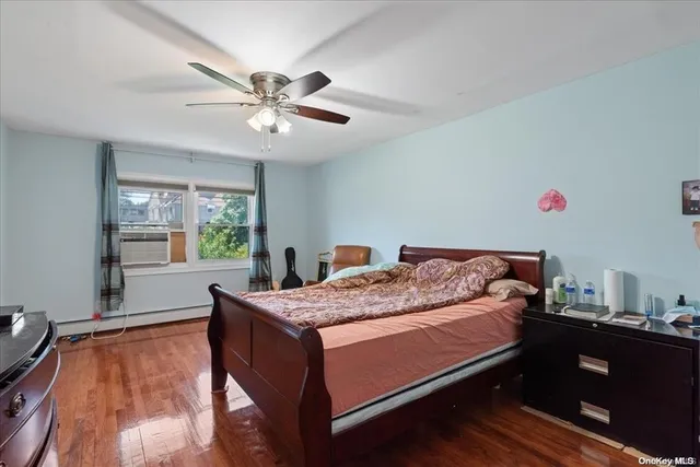 $749,000 | 21 Oakley Avenue, Massapequa, NY 11758