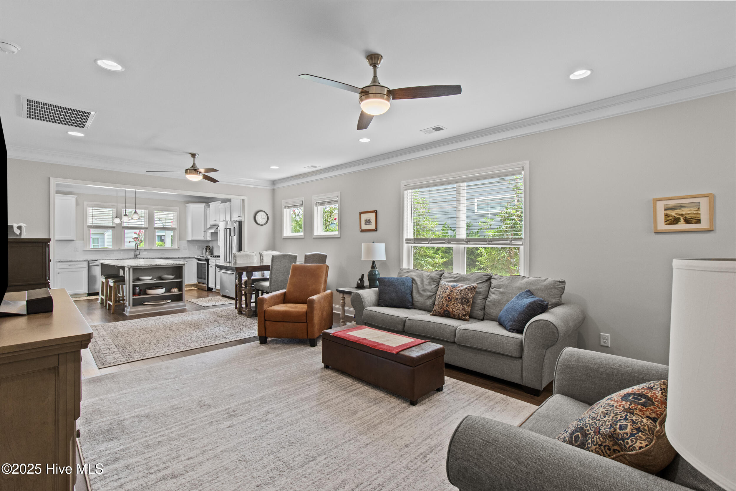 1105 Snowden Road Wilmington, NC 28412 - Photo 9 of 74 living room