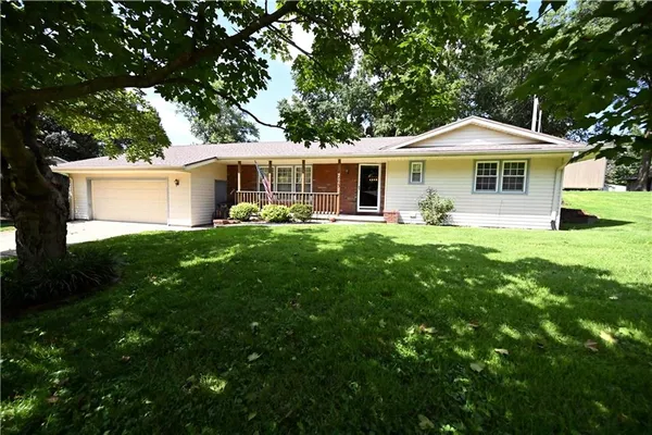 $259,900 | 1203 West Price Avenue, Savannah, MO 64485