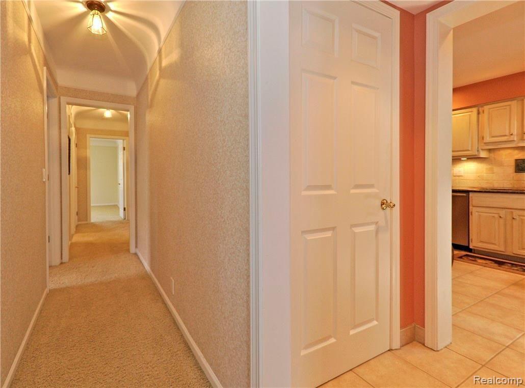 483 Shoreham Road Grosse Pointe, MI 48236 - Photo 30 of 44 22.jpg