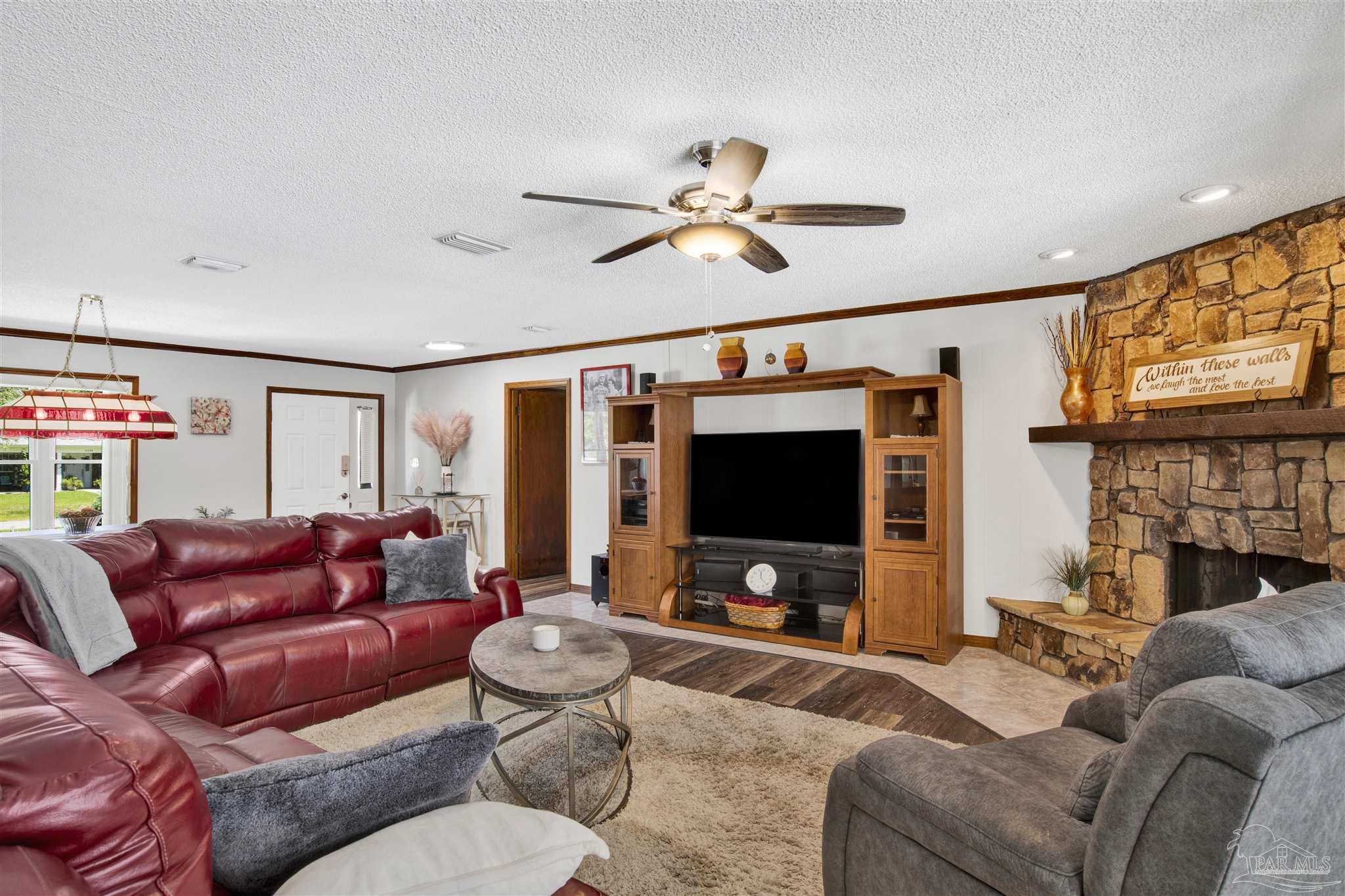 16531 Innerarity Point Road Pensacola, FL 32507 - Photo 15 of 60 Gallery Image 15