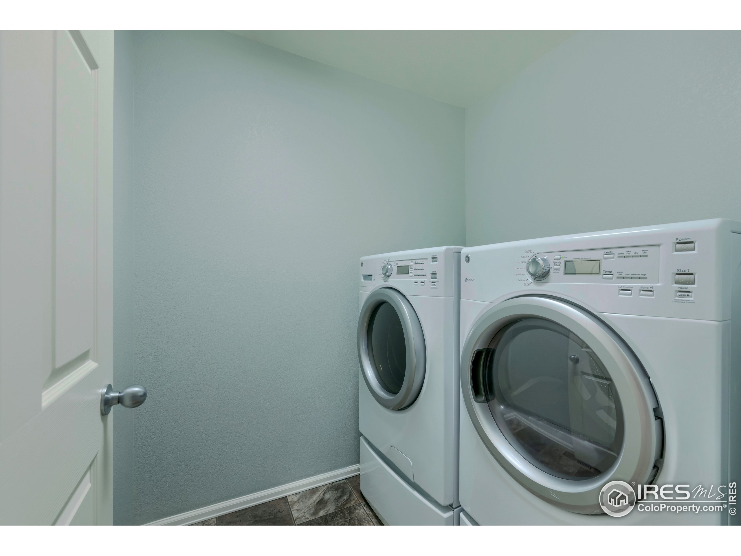 6778 Coach Light Timnath, CO 80547 - Photo 27 of 40