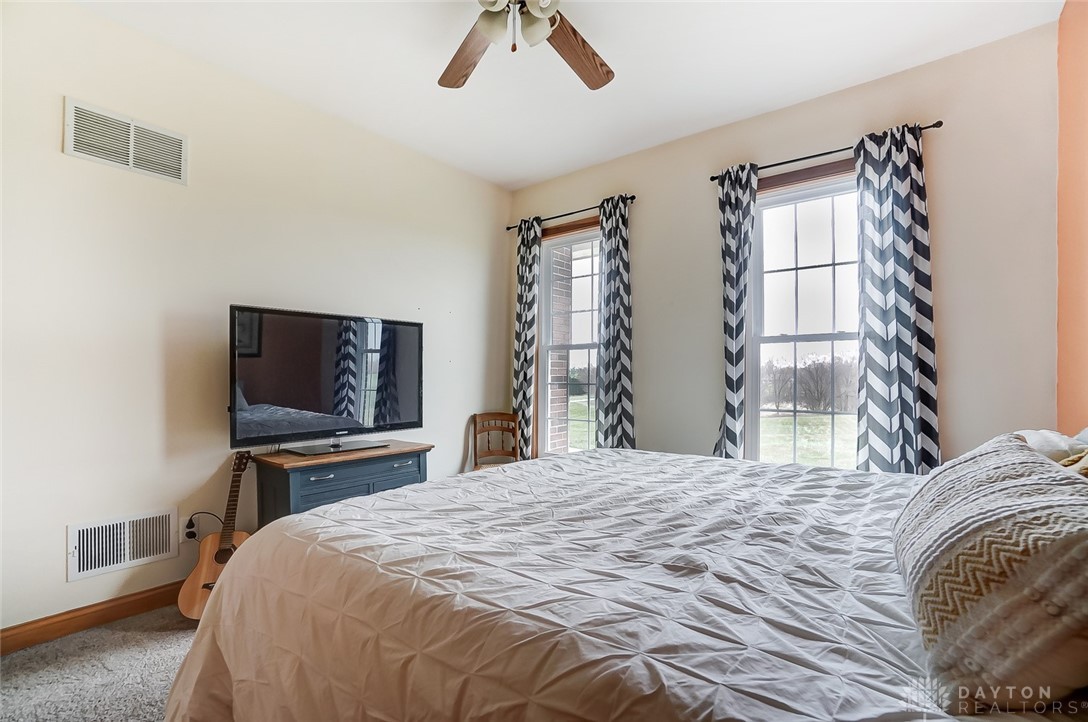 1011 Cambrian Road Cable, OH 43009 - Photo 44 of 99