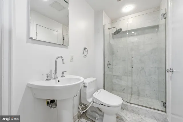 $16,000 | 3308 R Street Northwest, Washington, DC 20007