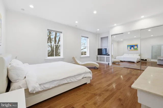 $16,000 | 3308 R Street Northwest, Washington, DC 20007