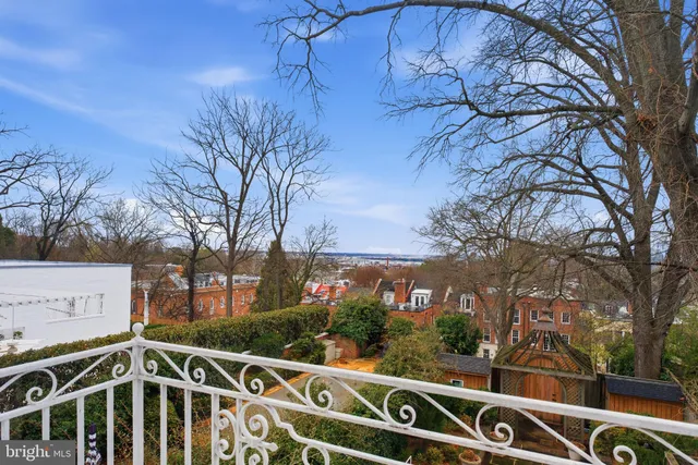 $16,000 | 3308 R Street Northwest, Washington, DC 20007