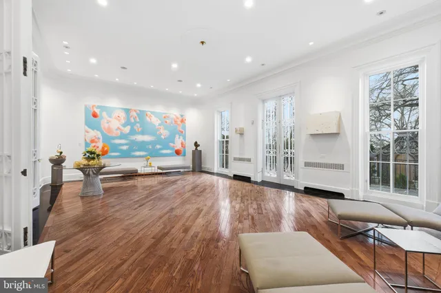 $16,000 | 3308 R Street Northwest, Washington, DC 20007