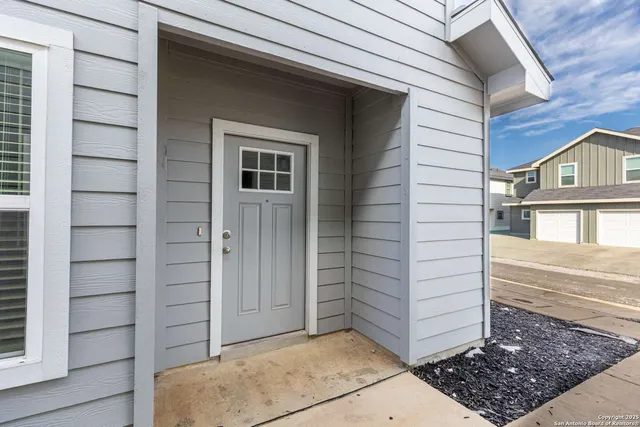 $1,500 | 6734 Summer Fest Drive, Unit 112, San Antonio, TX 78244