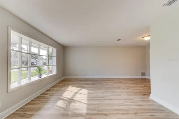 $360,000 | 700 Lindenwood Circle East, Ormond Beach, FL 32174