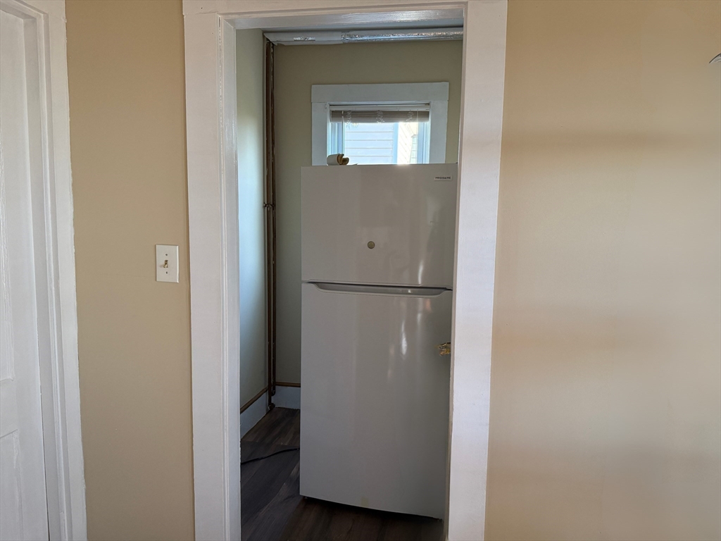 17 Wales Street, Unit 3 Boston, MA 02124 - Photo 3 of 17