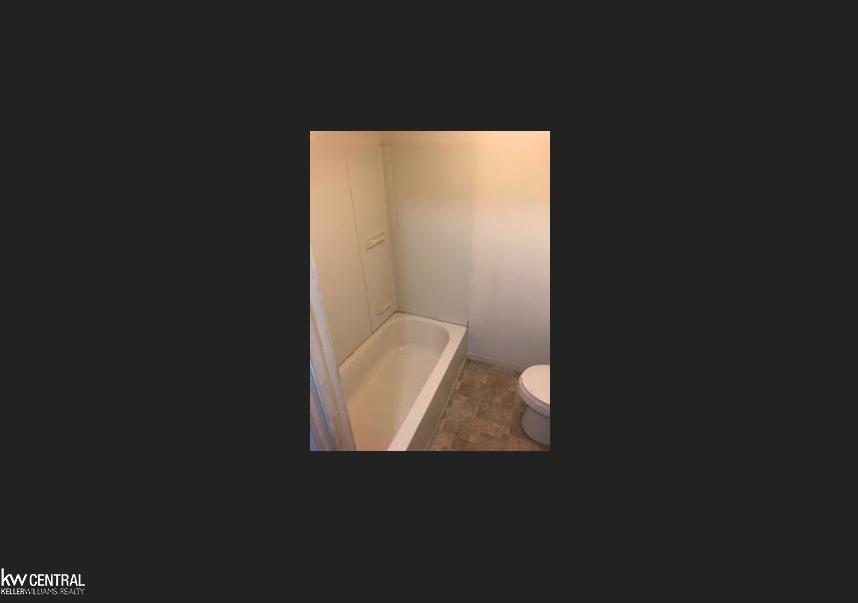 14918 Joy Road Detroit, MI 48228 - Photo 11 of 21 31366682-10.JPG