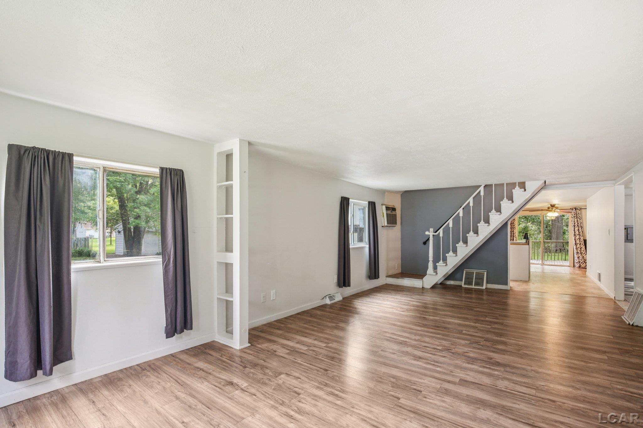 10620 Dewitt Road Belleville, MI 48111 - Photo 4 of 35