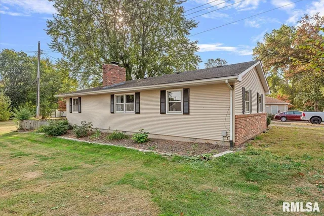 $149,900 | 222 South Wrightsman Street, Virden, IL 62690