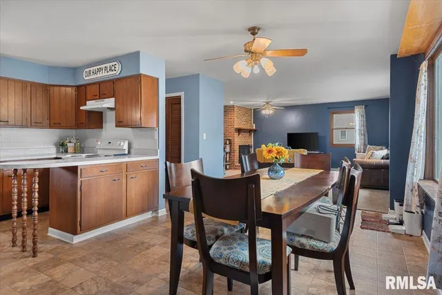 $149,900 | 222 South Wrightsman Street, Virden, IL 62690