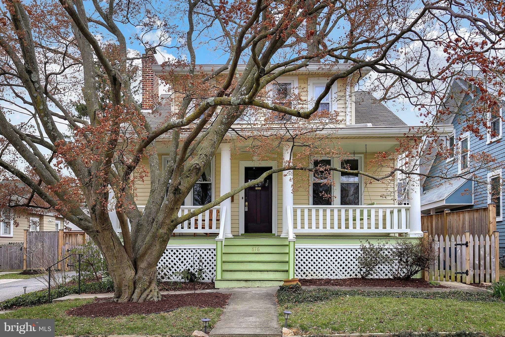 816 Violet Place Silver Spring, MD 20910 - Photo 1 of 30 Exterior (Front)