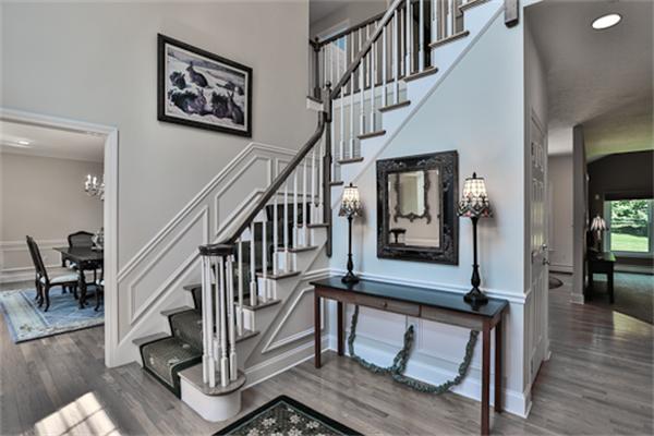 4 Ralph Road Hopkinton, MA 01748 - Photo 3 of 30