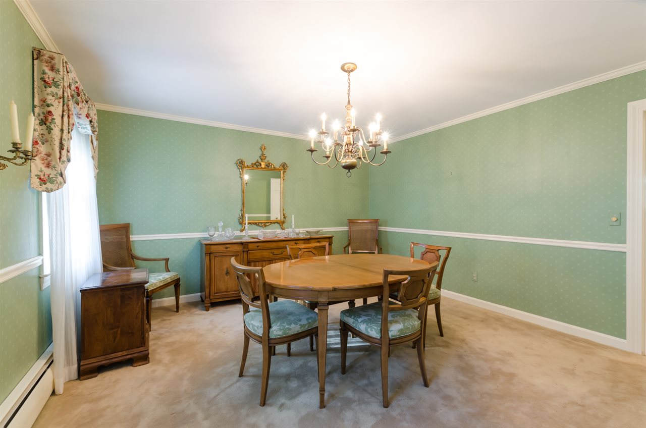 15 Apache Road Nashua, NH 03063 - Photo 12 of 36