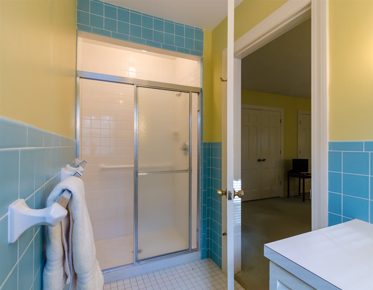 15 Apache Road Nashua, NH 03063 - Photo 20 of 36