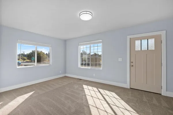 $239,000 | 231 Poplar Street, Tekoa, WA 99033