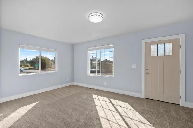 $239,000 | 231 Poplar Street, Tekoa, WA 99033