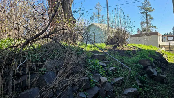 $239,000 | 231 Poplar Street, Tekoa, WA 99033