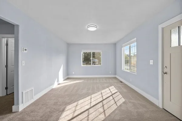 $239,000 | 231 Poplar Street, Tekoa, WA 99033