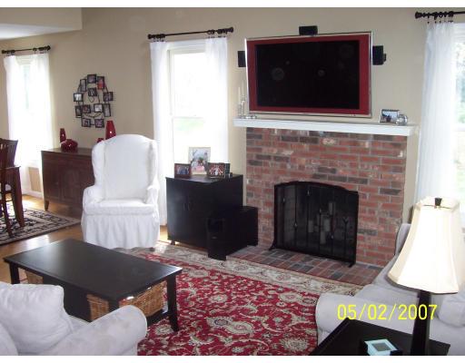 30 Laro Road Southwick, MA 01077 - Photo 3 of 5 Gallery Image 3