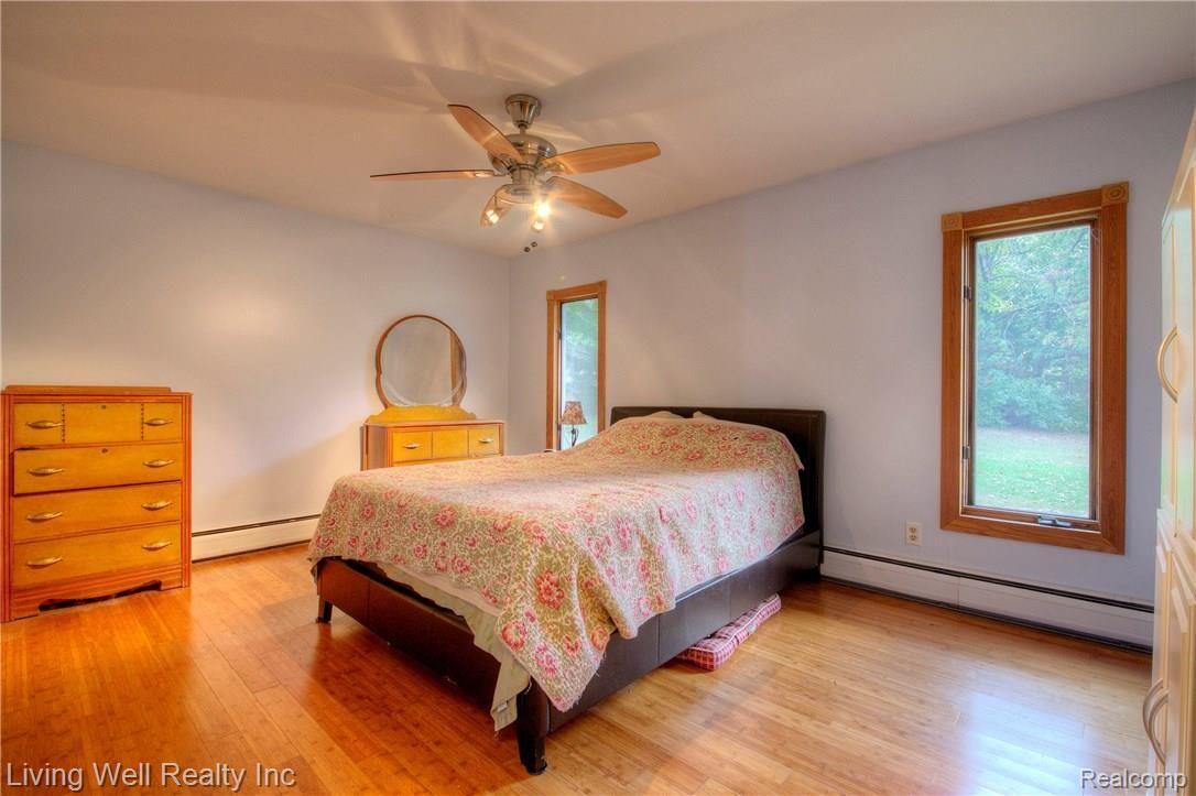 1761 East Dawson Road Milford, MI 48381 - Photo 21 of 28 930A1940_1_2.jpg