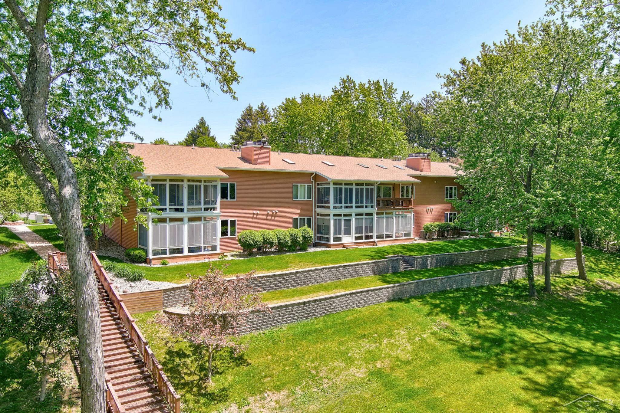 8221 Midland Road Freeland, MI 48623 - Photo 42 of 46 50110682-41.JPG
