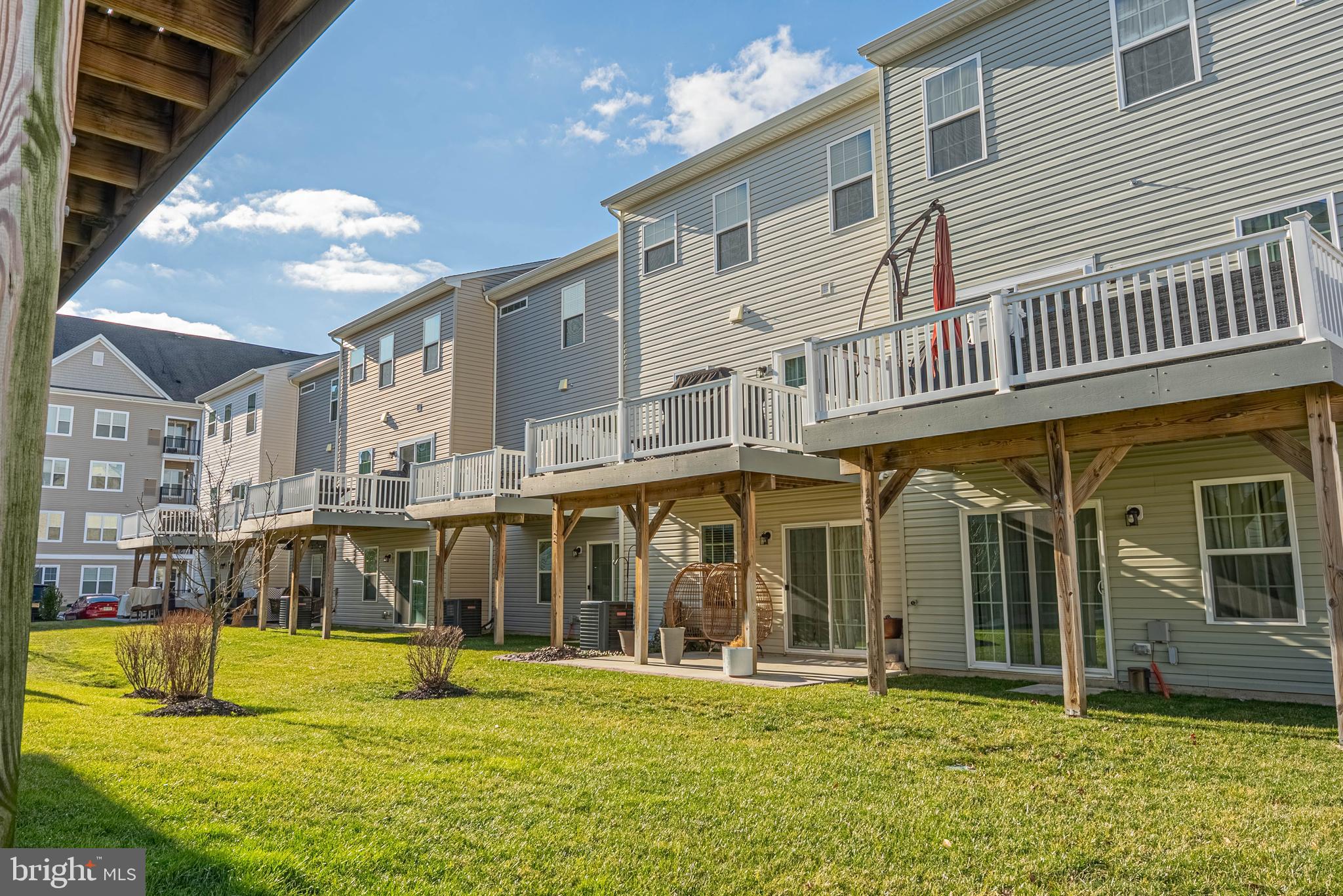 4 Flamingo Court Sewell, NJ 08080 - Photo 4 of 55 a view of an apartment with a swimming pool