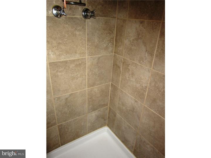 7 Elmgate Road Marlton, NJ 08053 - Photo 17 of 25 Bathroom