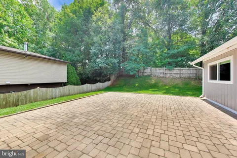 $650,000 | 422 Avondale Drive, Sterling, VA 20164