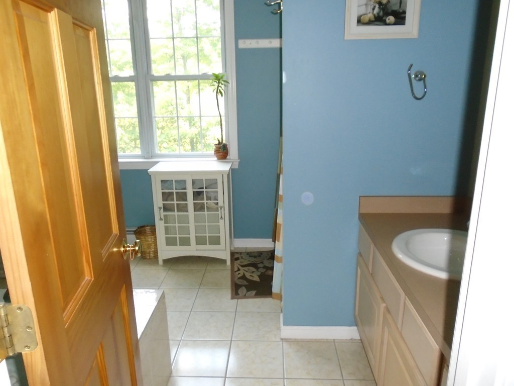 35 Prescott Street Rutland, MA 01543 - Photo 12 of 24 Gallery Image 12