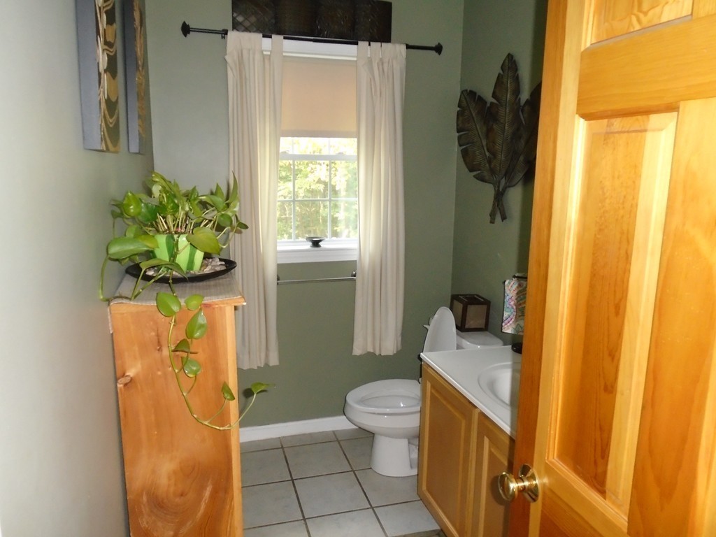 35 Prescott Street Rutland, MA 01543 - Photo 14 of 24 Gallery Image 14