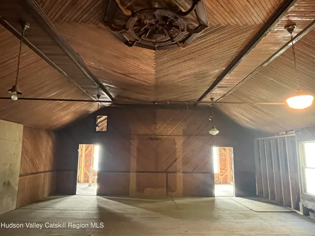 $169,000 | 7838 Route 81 Oak Hill, Oak Hill, NY 12460